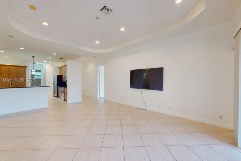 House in Davie, Florida 4 bedrooms, 256.6 sq.m. № 1696798 - photo 14