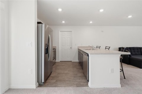 Villa ou maison à vendre à Kissimmee, Floride: 2 chambres, 98.57 m2 № 2222217 - photo 13