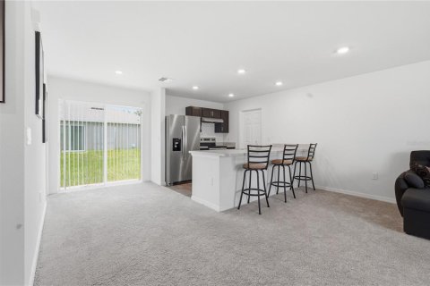Villa ou maison à vendre à Kissimmee, Floride: 2 chambres, 98.57 m2 № 2222217 - photo 8
