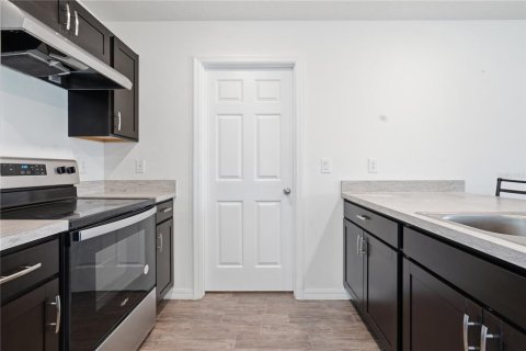 Villa ou maison à vendre à Kissimmee, Floride: 2 chambres, 98.57 m2 № 2222217 - photo 15