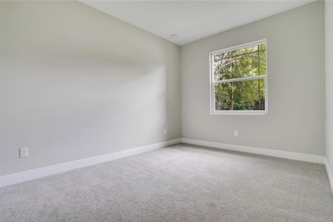 House in Sebastian, Florida 4 bedrooms, 205.87 sq.m. № 2086523 - photo 5