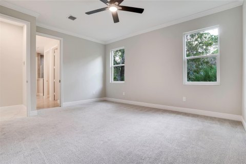 House in Sebastian, Florida 4 bedrooms, 205.87 sq.m. № 2086523 - photo 6