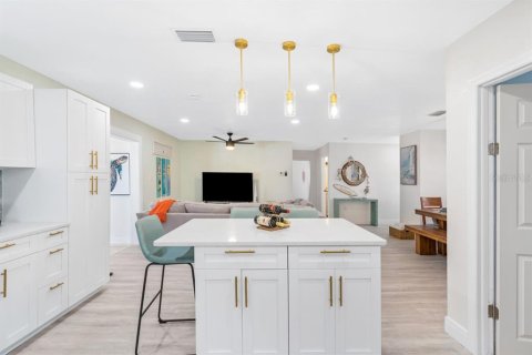 Casa en venta en Cortez, Florida, 4 dormitorios, 145.86 m2 № 1792768 - foto 11