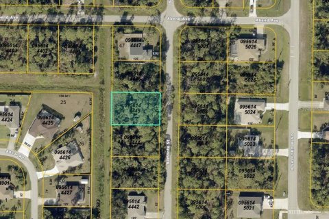 Terreno en venta en North Port, Florida № 2235257 - foto 2