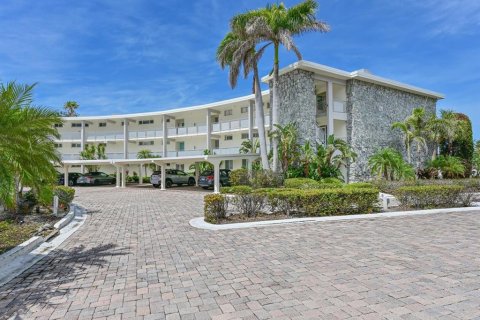 Condo in Longboat Key, Florida, 2 bedrooms  № 1614790 - photo 4