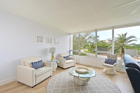 Condo in Longboat Key, Florida, 2 bedrooms  № 1614790 - photo 6