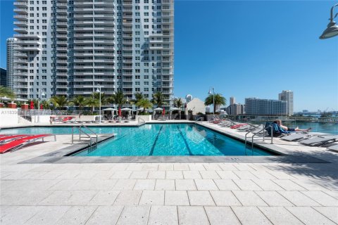 Condominio en venta en Miami, Florida, 2 dormitorios, 105.91 m2 № 1830653 - foto 21