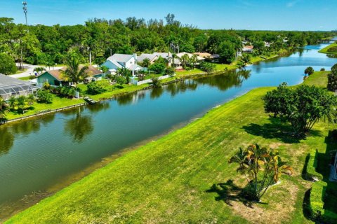 Condo in Royal Palm Beach, Florida, 2 bedrooms  № 1223158 - photo 1