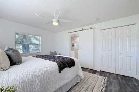 Casa en venta en Saint Petersburg, Florida, 3 dormitorios, 172.71 m2 № 2421674 - foto 23