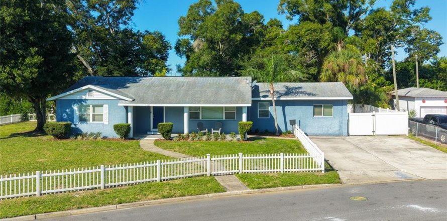Casa en Saint Petersburg, Florida 3 dormitorios, 172.71 m2 № 2421674