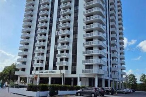 Condo à Orlando, Floride, 2 chambres  № 2123113