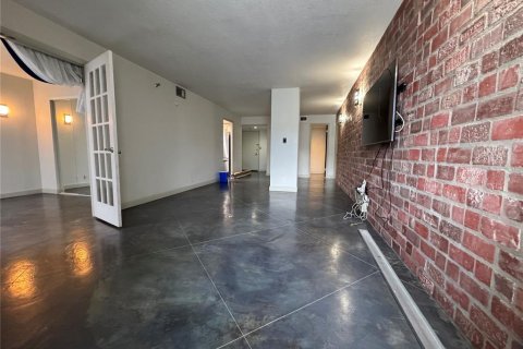 Copropriété à louer à Orlando, Floride: 2 chambres, 103.03 m2 № 2123113 - photo 6