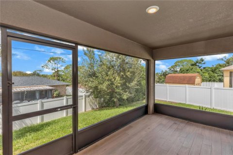 Villa ou maison à vendre à Deltona, Floride: 4 chambres, 174.19 m2 № 2408828 - photo 27
