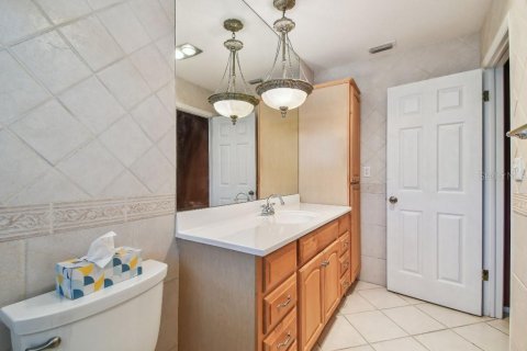 Casa en venta en Palm Harbor, Florida, 3 dormitorios, 177.07 m2 № 1834867 - foto 23