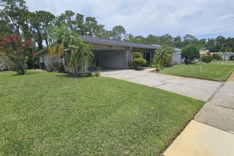 Casa en venta en Palm Harbor, Florida, 3 dormitorios, 177.07 m2 № 1834867 - foto 2