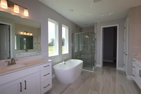 Villa ou maison à vendre à Apopka, Floride: 5 chambres, 370.12 m2 № 2092598 - photo 18