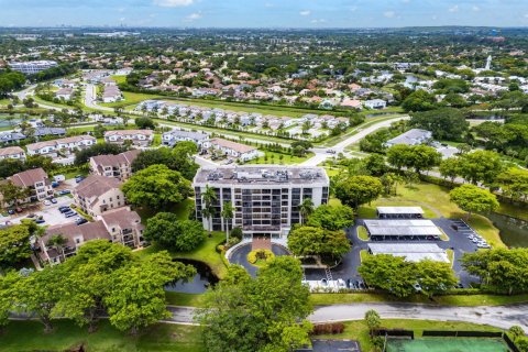 Купить кондоминиум в Бока-Ратон, Флорида 5 комнат, 148.64м2, № 2083478 - фото 30