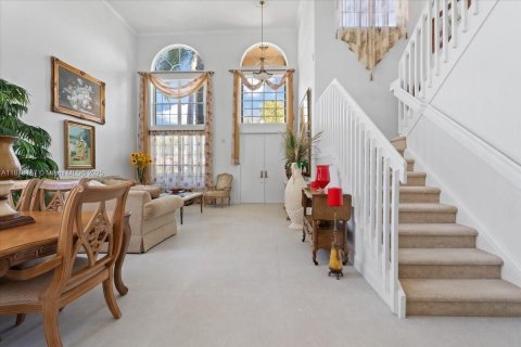 Villa ou maison à vendre à Miramar, Floride: 4 chambres, 332.5 m2 № 1941958 - photo 20