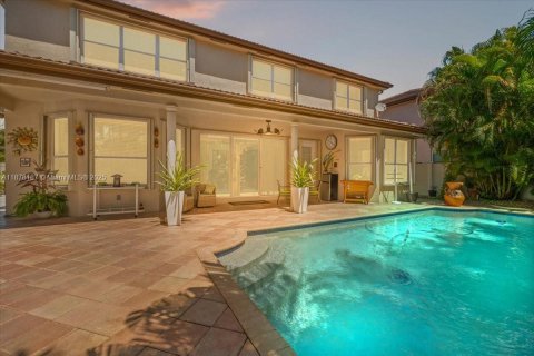 Villa ou maison à vendre à Miramar, Floride: 4 chambres, 332.5 m2 № 1941958 - photo 7