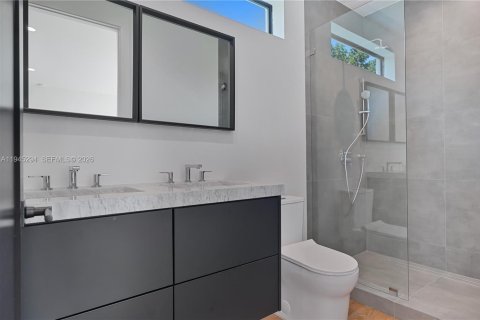 Villa ou maison à vendre à Miami, Floride: 3 chambres, 155.7 m2 № 2060199 - photo 17