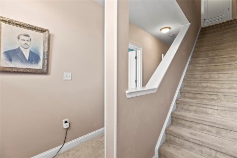 Townhouse in Apollo Beach, Florida 4 bedrooms, 275.73 sq.m. № 2316493 - photo 25