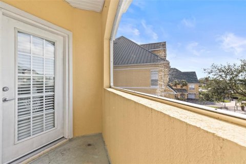 Townhouse in Apollo Beach, Florida 4 bedrooms, 275.73 sq.m. № 2316493 - photo 18