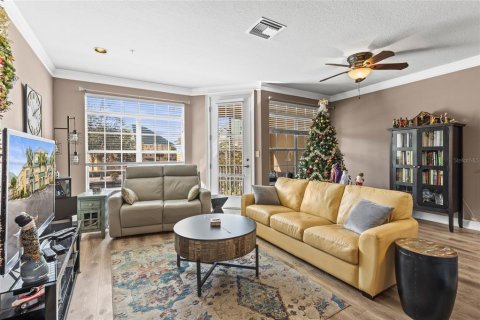 Townhouse in Apollo Beach, Florida 4 bedrooms, 275.73 sq.m. № 2316493 - photo 8