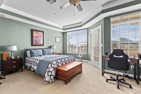 Townhouse in Apollo Beach, Florida 4 bedrooms, 275.73 sq.m. № 2316493 - photo 12