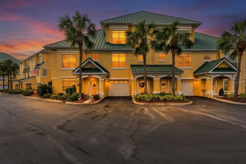 Touwnhouse à Apollo Beach, Floride 4 chambres, 275.73 m2 № 2316493
