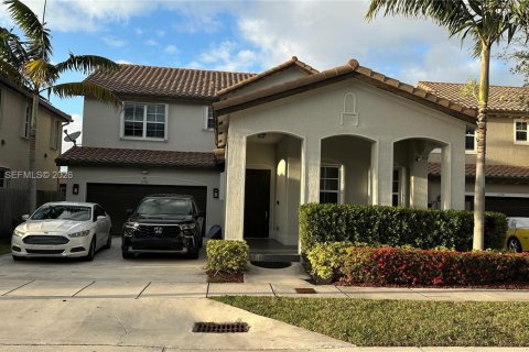 Villa ou maison à vendre à Homestead, Floride: 4 chambres, 268.86 m2 № 2041563 - photo 3