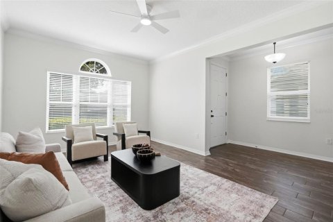 Villa ou maison à vendre à Oviedo, Floride: 4 chambres, 213.49 m2 № 2225606 - photo 6