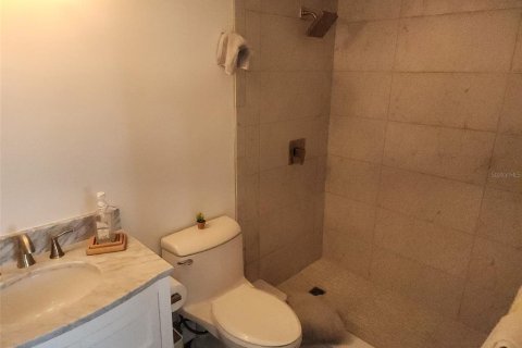 Condo in Clearwater, Florida, 1 bedroom  № 1536319 - photo 12