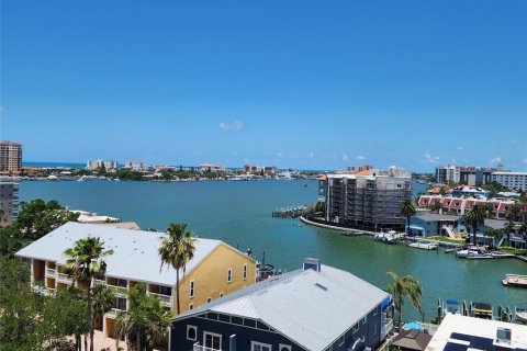 Condo in Clearwater, Florida, 1 bedroom  № 1536319 - photo 13