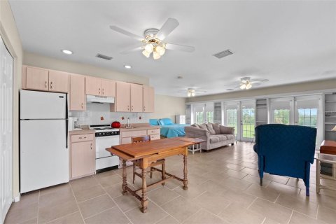 House in Ruskin, Florida 3 bedrooms, 299.15 sq.m. № 1903537 - photo 22