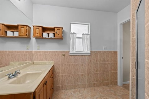 House in Ruskin, Florida 3 bedrooms, 299.15 sq.m. № 1903537 - photo 29