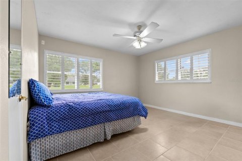 Casa en venta en Ruskin, Florida, 3 dormitorios, 299.15 m2 № 1903537 - foto 12