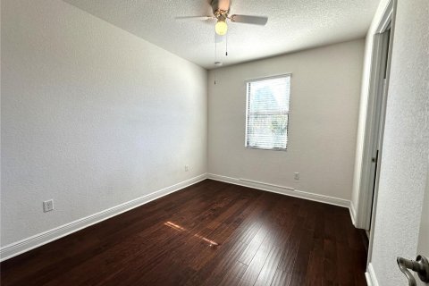 Touwnhouse à louer à Orlando, Floride: 3 chambres, 165.27 m2 № 2395608 - photo 25