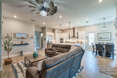 House in Ruskin, Florida 4 bedrooms, 270.62 sq.m. № 1684516 - photo 26
