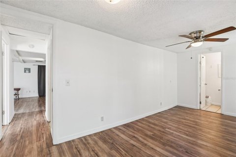 Casa en venta en Orlando, Florida, 3 dormitorios, 94.76 m2 № 1898991 - foto 10