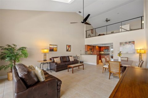 Townhouse in Punta Gorda, Florida 3 bedrooms, 195.47 sq.m. № 1675372 - photo 14