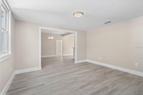 Villa ou maison à vendre à Bradenton, Floride: 4 chambres, 187.11 m2 № 1789281 - photo 7