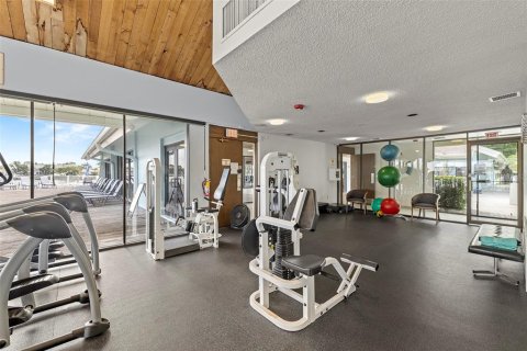 Condo in Saint Pete Beach, Florida, 3 bedrooms  № 1777129 - photo 29