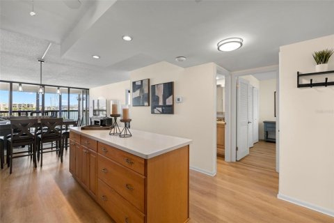 Condo in Saint Pete Beach, Florida, 3 bedrooms  № 1777129 - photo 22