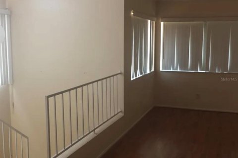 Condo in Winter Haven, Florida, 2 bedrooms  № 2387729 - photo 5