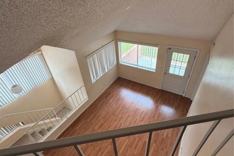 Condo in Winter Haven, Florida, 2 bedrooms  № 2387729 - photo 18