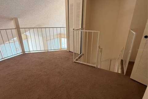 Condo in Winter Haven, Florida, 2 bedrooms  № 2387729 - photo 14