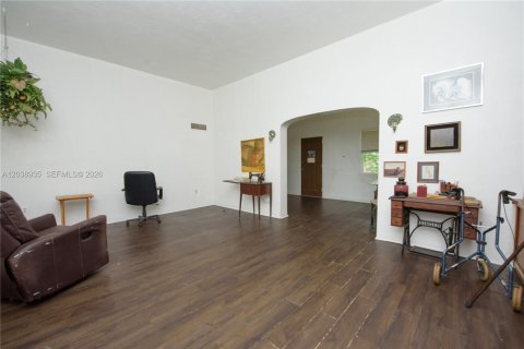 House in Homestead, Florida 2 bedrooms, 130.43 sq.m. № 2262929 - photo 28