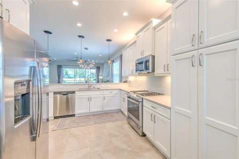 Villa ou maison à vendre à Wimauma, Floride: 2 chambres, 175.59 m2 № 2354807 - photo 10