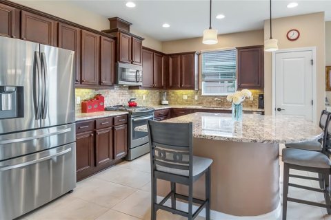 Villa ou maison à vendre à Groveland, Floride: 2 chambres, 145.67 m2 № 2415502 - photo 4