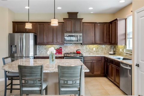 Villa ou maison à vendre à Groveland, Floride: 2 chambres, 145.67 m2 № 2415502 - photo 3